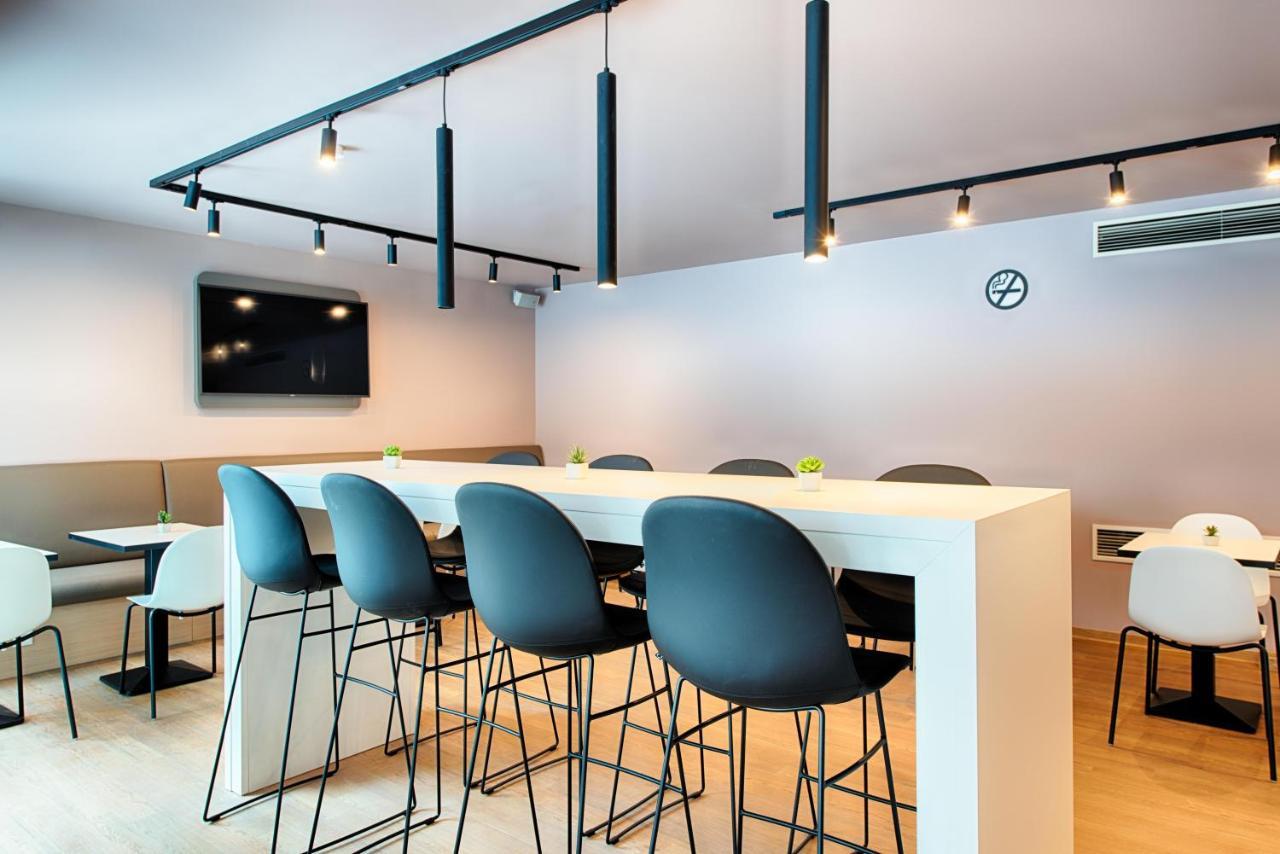 B&B Hotel Muenchen-Airport ฮอลเบิร์กมูส ภายนอก รูปภาพ